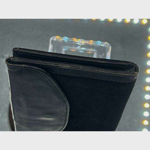 GUCCI Limited Edition Black Vintage Long Leather Card Holder Bi Fold Wallet - Picture 6 of 14